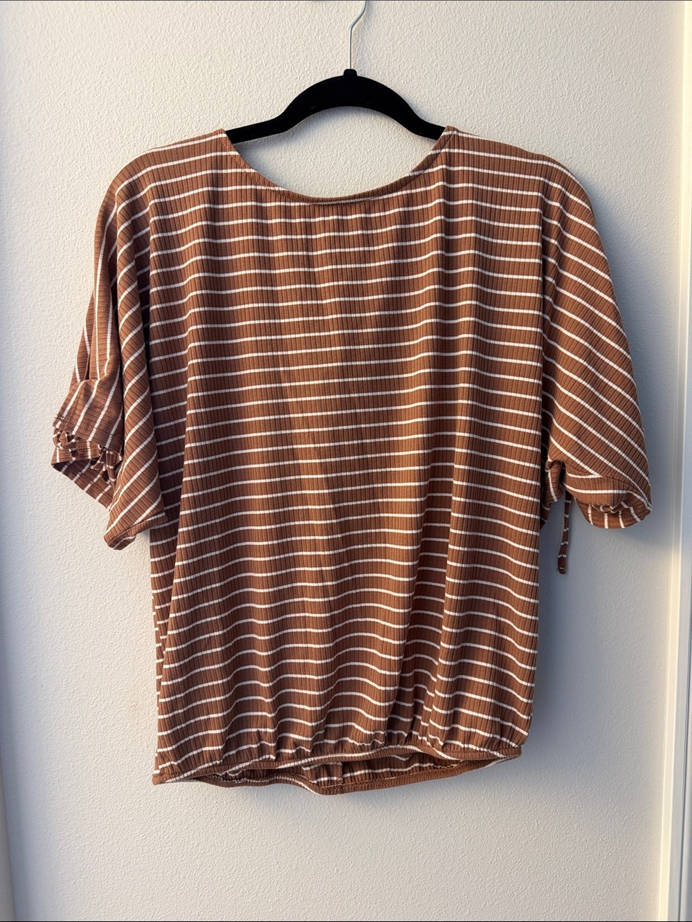 NWT Daytrip Women's Brown Striped Short Sleeve Top
